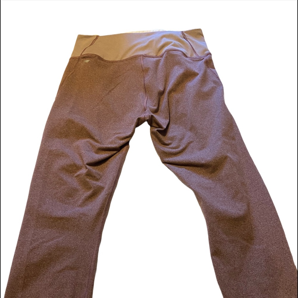 Fabletics Cropped Workout Leggings - image 4